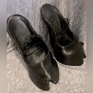 Satyr/Deer/Goat cosplay hoof shoes… size 12 women’s, 10 men’s